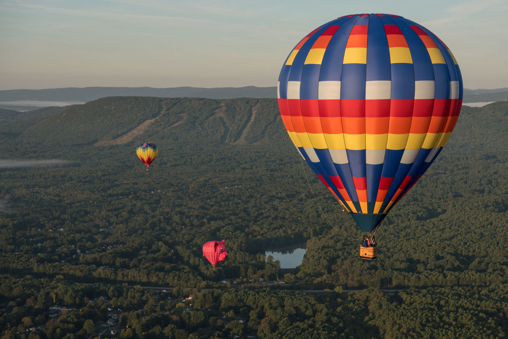 2019-FridayBalloons-6.jpg